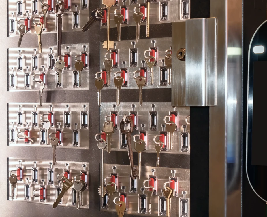 key cabinets image 2-pal-canada
